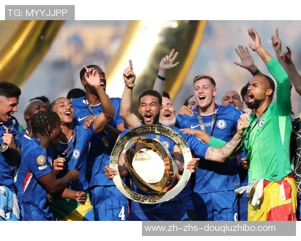 世俱杯决赛激战正酣大巴黎与切尔西争夺12亿冠军奖金